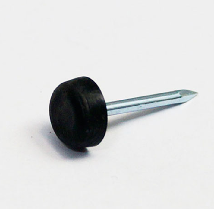 PATIN PLASTICO NEGRO BASE 21MM C/CLAVO